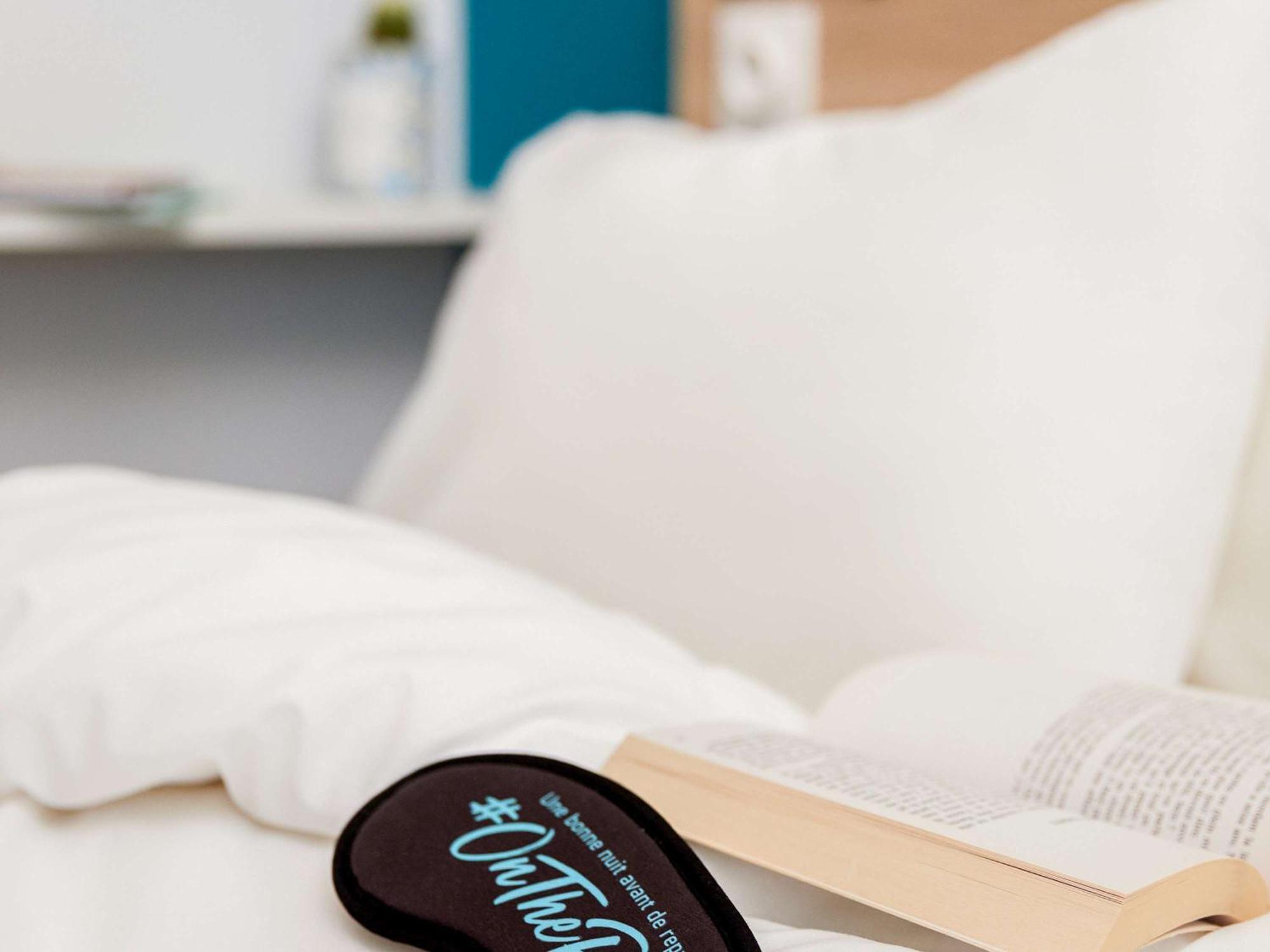 Hotelf1 Centre Echangeur A7 A9 * Orange (Vaucluse)